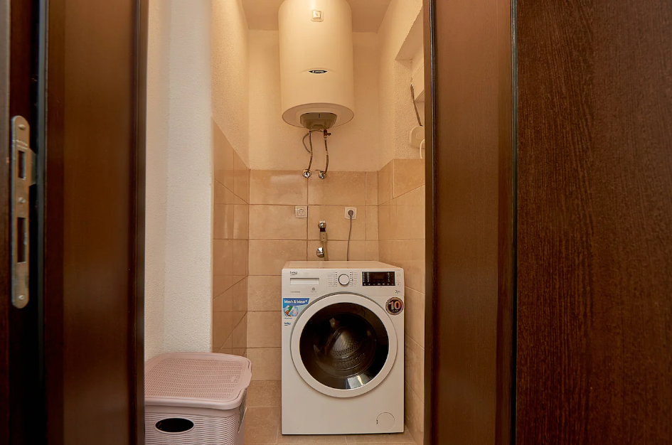Image of House - 1 Bedrooms - 1 Bathrooms for Sale in Kotor-Kostanica-Montenegro, Image 25